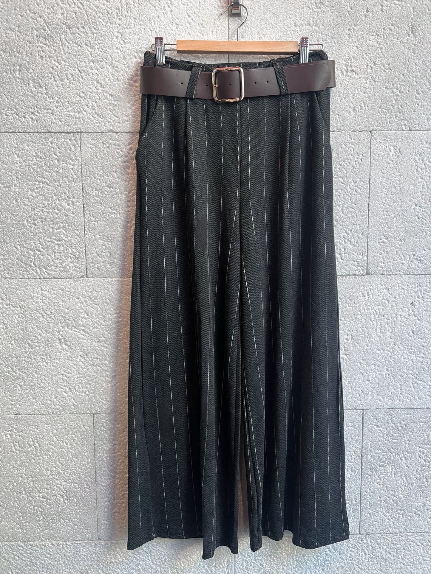 Pantalón Rayas Black