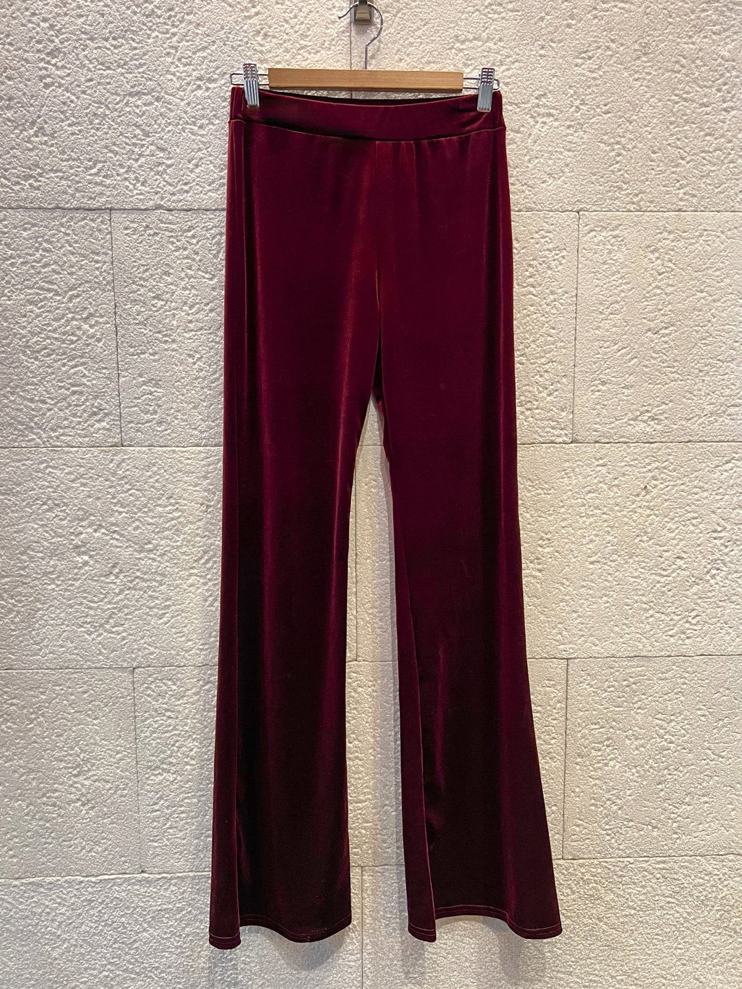 Pantalón flare velvet